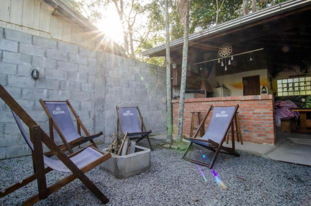Waterman Surf Camp Albergue *