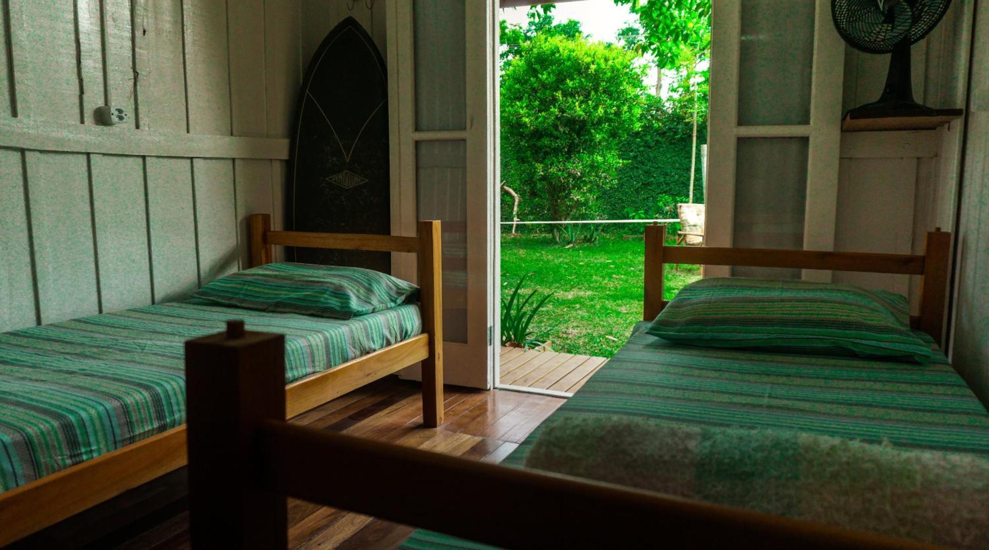 Waterman Surf Camp Albergue Florianopolis