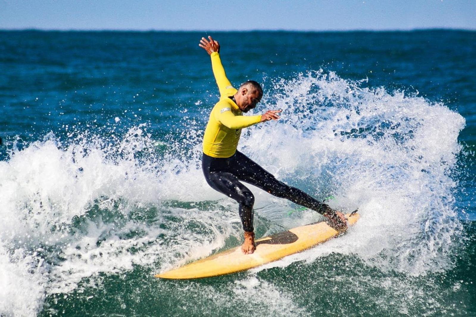 Waterman Surf Camp Albergue