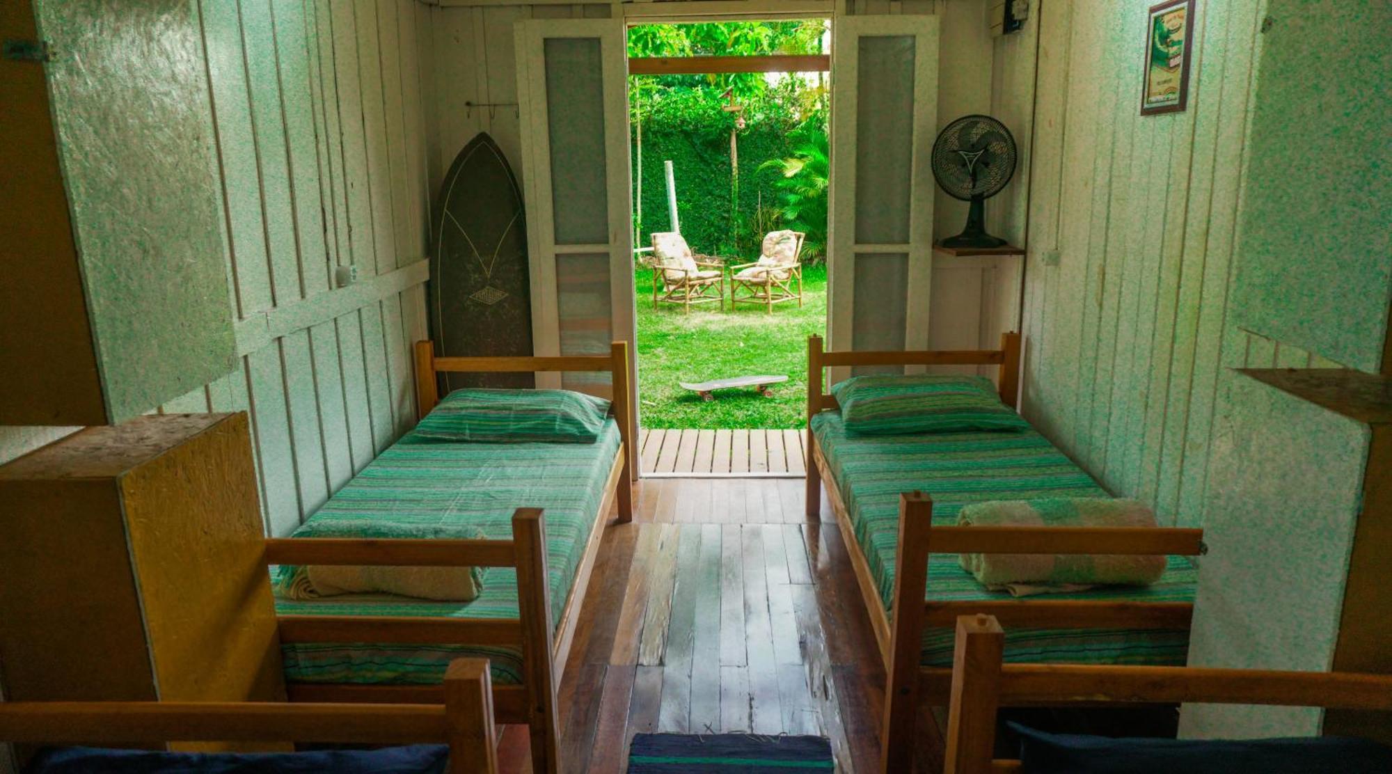 Albergue Waterman Surf Camp